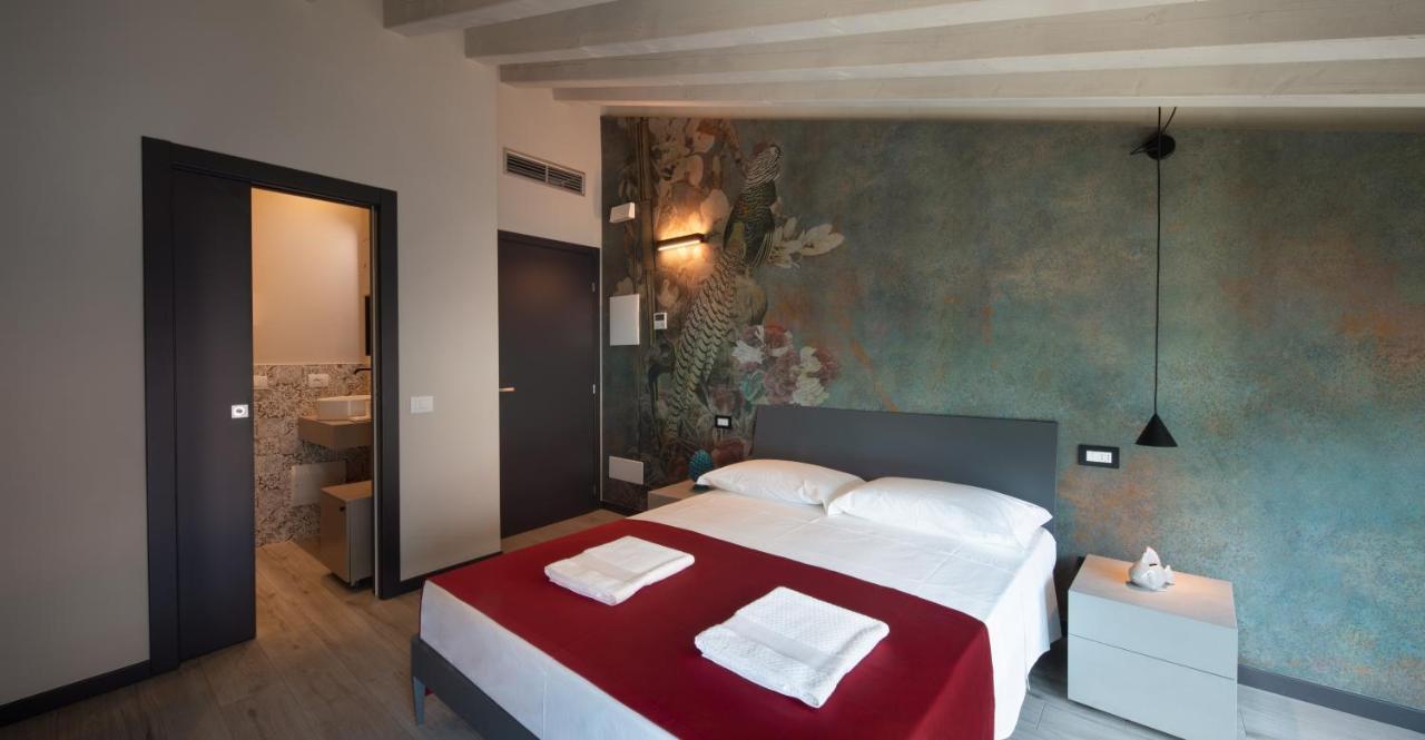 Decio Rooms Monte Isola Exterior foto