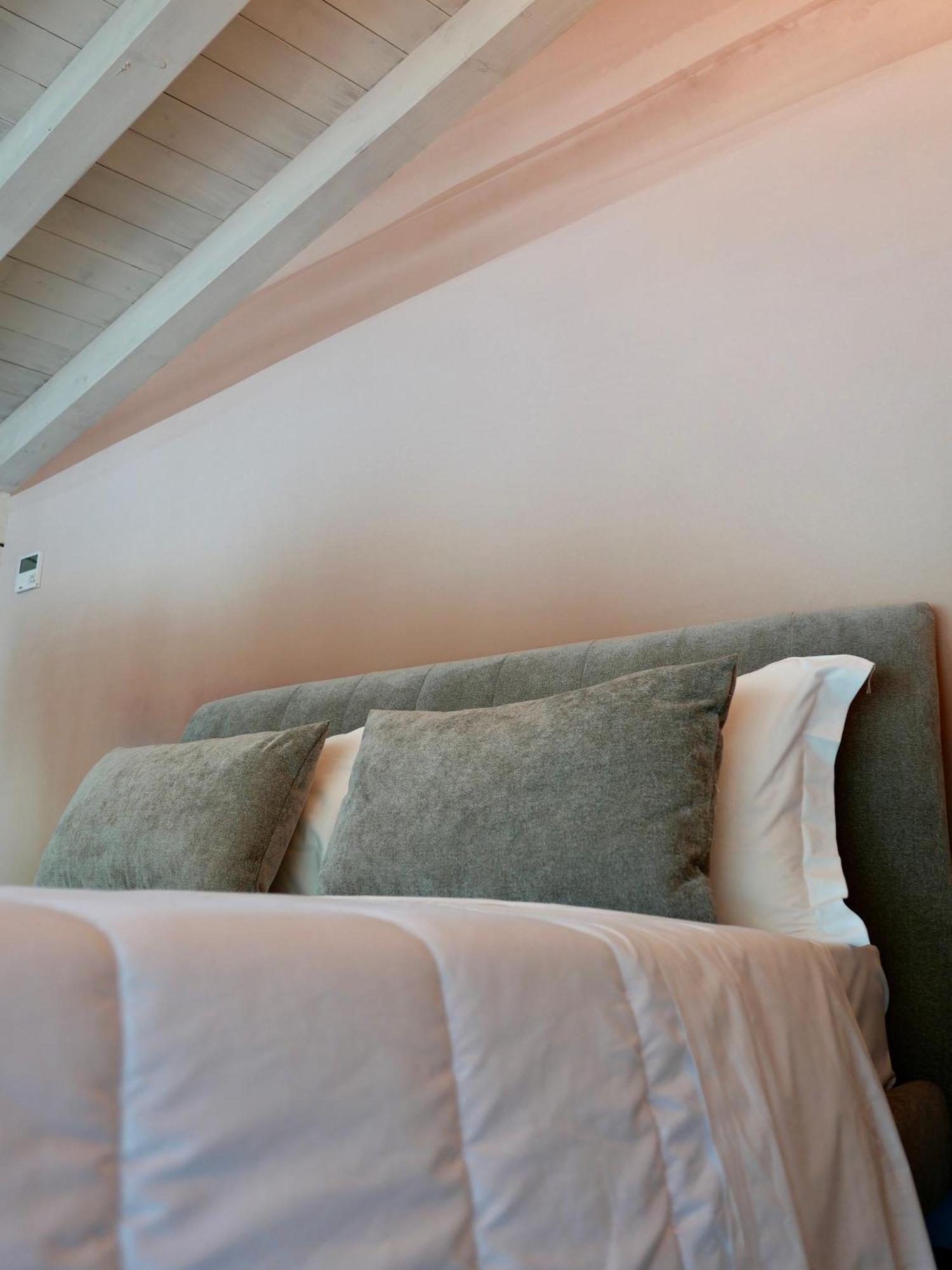 Decio Rooms Monte Isola Exterior foto